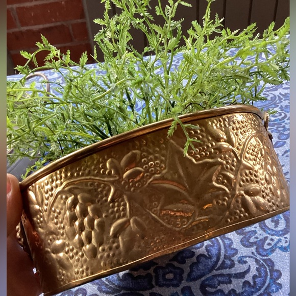VINTAGE BRASS PLANTER WITH FAUX GREENERY - Picture 2 of 11